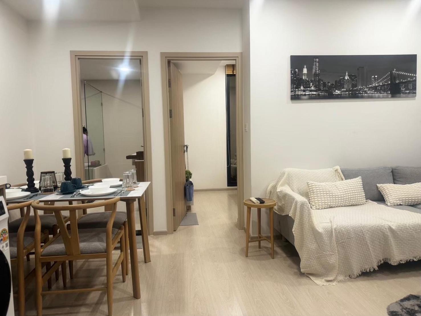 Ekamai 2 Bed Room Bangkok Exteriör bild